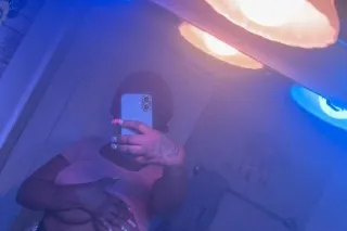 qv deal 100 incall carplay only !no bare‼ virtual fun come have fun with me - Image 1