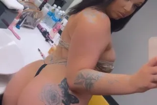 100$ Quick Special 📲💛👑 𝐑𝐞𝐚𝐝𝐲 𝐓𝐨 𝐏𝐥𝐚𝐲 💛👑🌸𝒟𝑜𝓃’𝓉𝓂𝒾𝓈𝓈 𝑜𝓊𝓉💛❌𝗦𝗘𝗗𝗨𝗖𝗧𝗜𝗩𝗘 💕👑✧👅 - Image 3