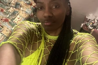 QV SPECIAL 60 ROSES TAKE ADVANTAGE FOR INCALL ONLY - Image 9